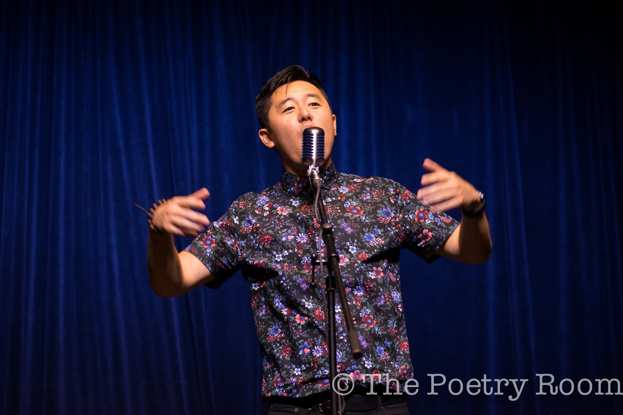 Photo of Masaki Takahashi hosting The Poetry Room